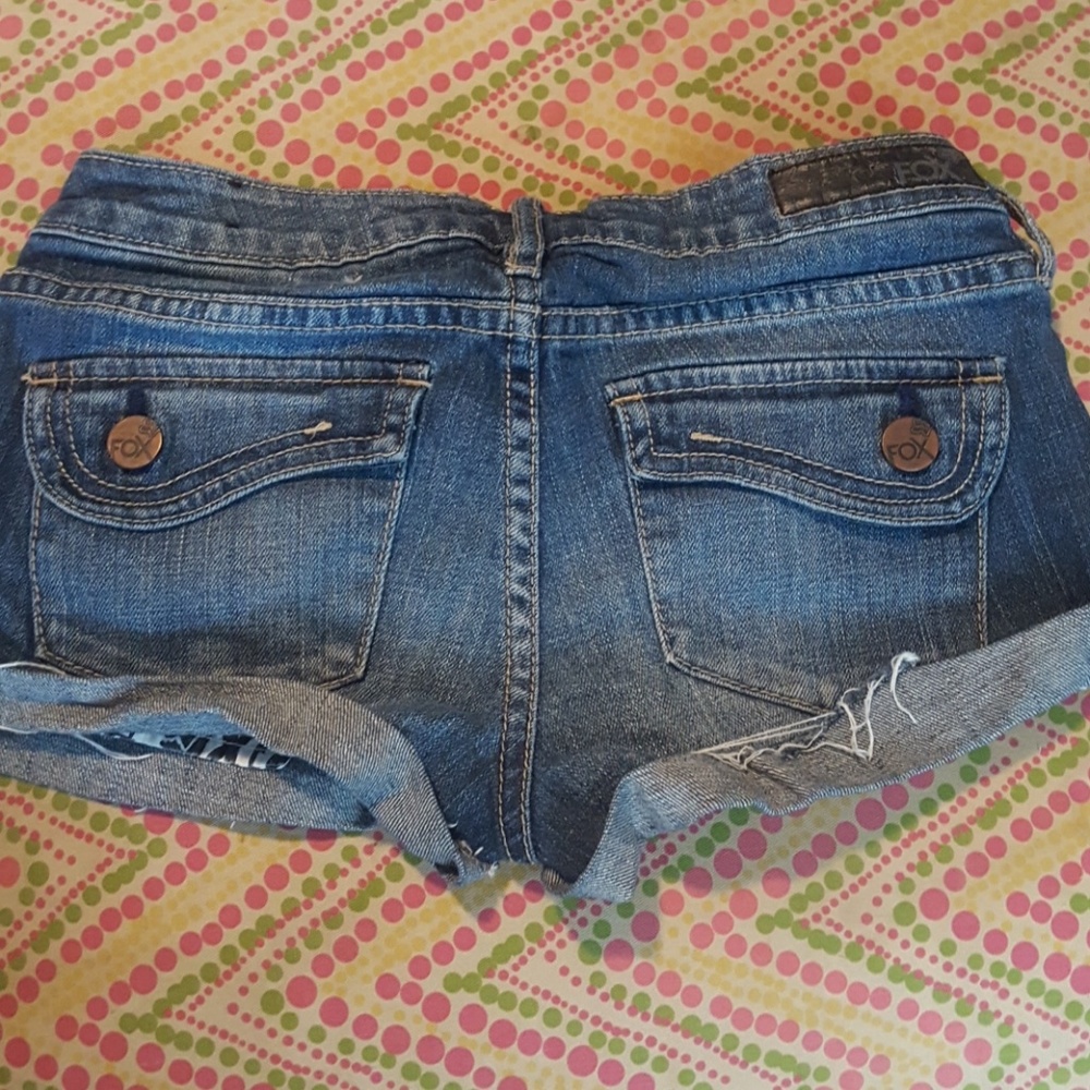 Fox Shorts - Picture 2 of 3